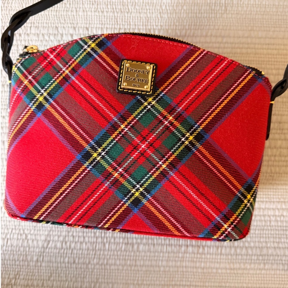 Dooney & Bourke Red Tartan Plaid Crossbody Bag Black Leather Trim Braided Strap - Picture 2 of 11